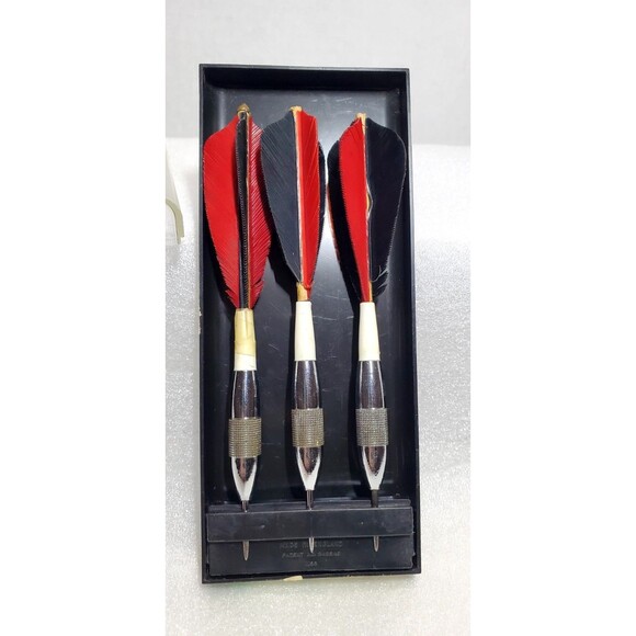 Vintage Unicorn Darrow Feather Chrome Darts 25g – Code 14 104 – Rare Collectible - Picture 8 of 16